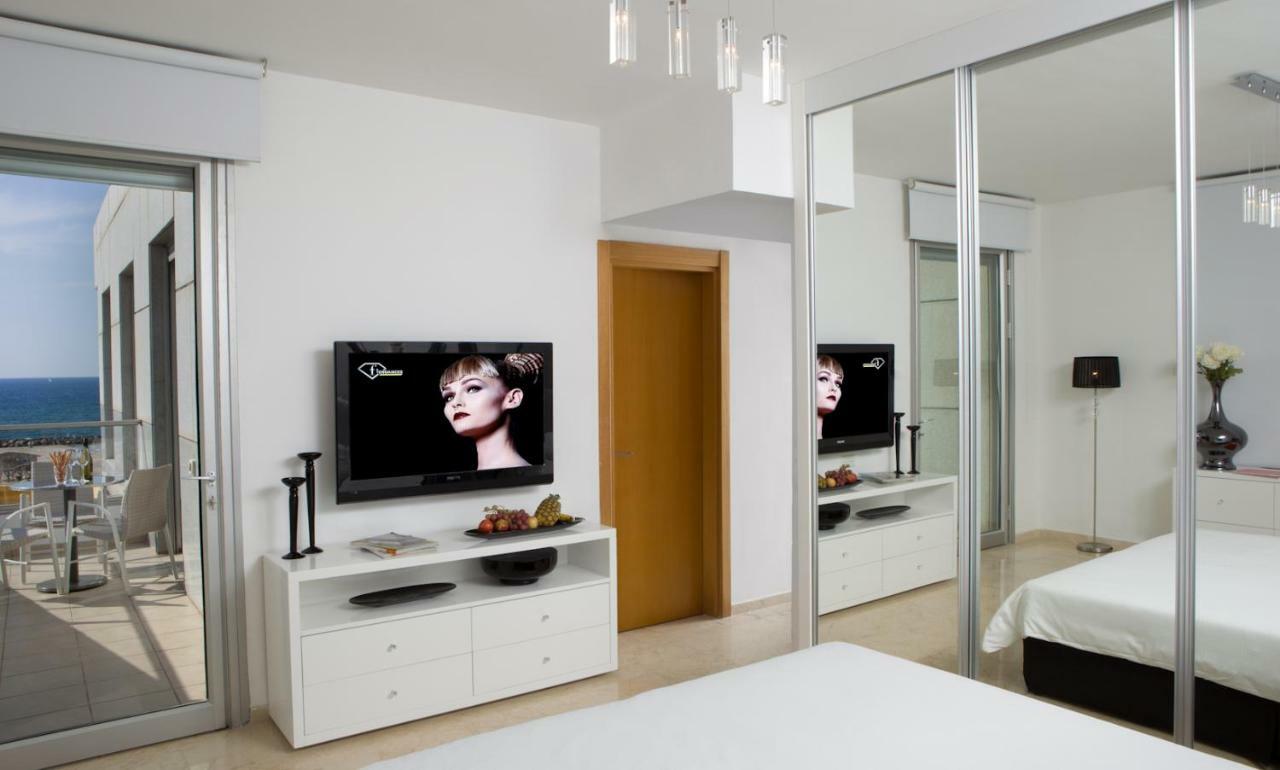 Beach Luxury Apartments And Suites Tel Aviv Esterno foto